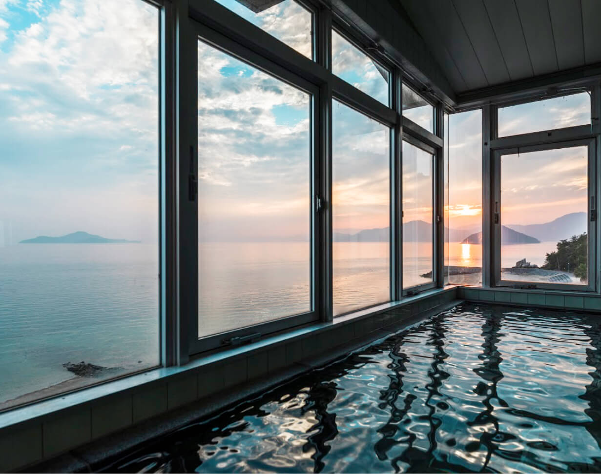 写真：オーシャンビューの大浴場